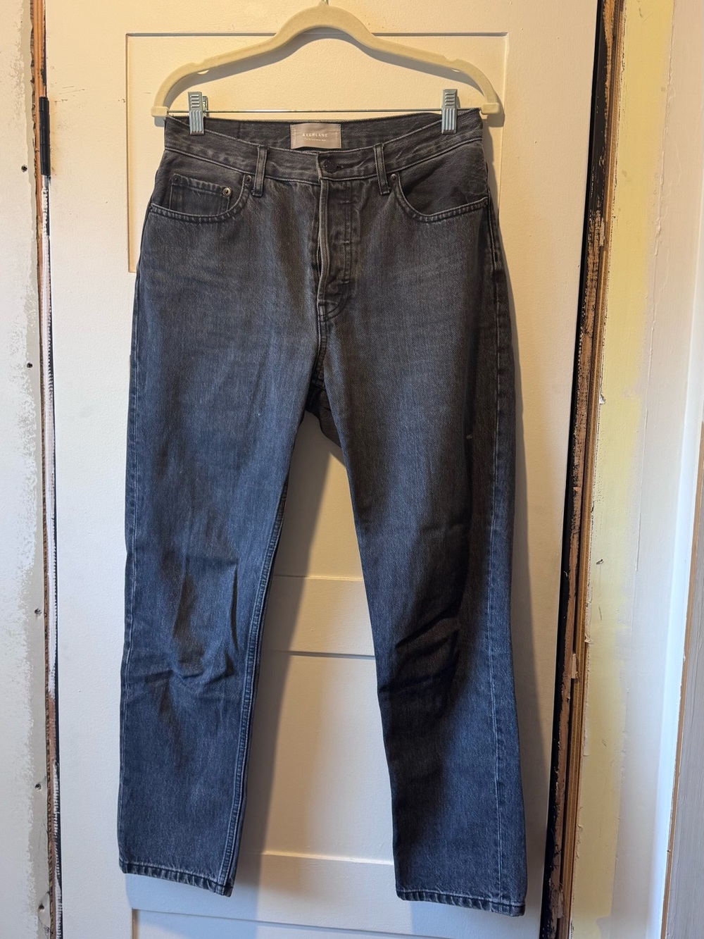 Everlane 90s Cheeky Straight-Leg Jeans